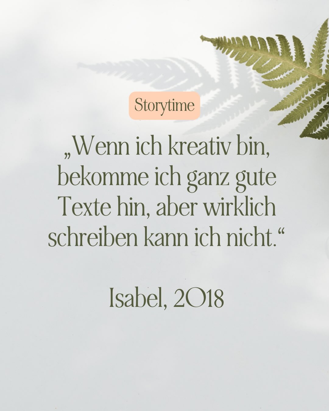 Das war eine Geschichte, die ich mir selbst immer erzählt habe.

Irgendwann merkte ich, dass es in auch meine Aufgabe war Texte zu schreiben wie Pressetexte oder ausführlich Briefings für die Zusammenarbeit mit den Influencerinnen.

Außerdem haben ich auch Instagram Accounts von Marken geführt und habe natürlich die Postings verfasst.

Ich lernte über mich, was ich mir vorher eigentlich schon zuhauf bewiesen habe: Ich kann schreiben.

💬 Bei welcher einen Sache bist du davon überzeugt, dass du es nicht kannst? Schreiben? Canva Grafiken gestalten? Content-Ideen sammeln? oder etwas ganz anderes? Schreib’s mir in die Kommentare!🧡